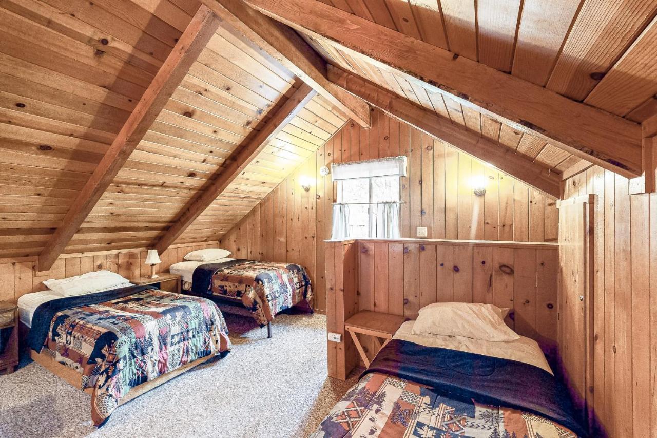 Lancaster Cabin Bass Lake Exterior foto